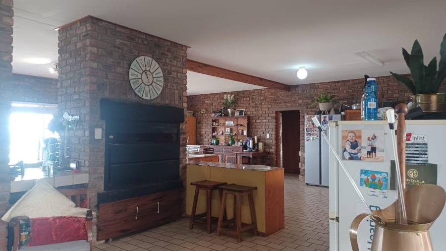 5 Bedroom Property for Sale in Dana Bay Western Cape